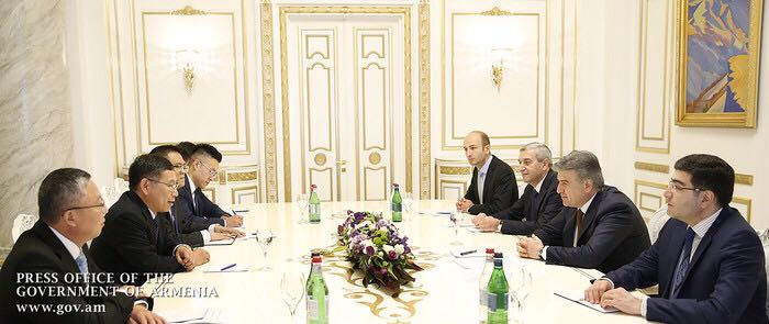 1510653127837677.jpg 總理會(huì)見(jiàn).jpg