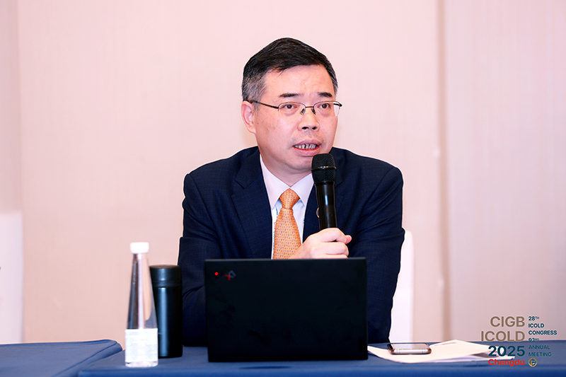 5月22日參加世界成都宣言論壇并代表中方發(fā)言(1)(1).JPG